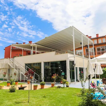 Luxury First Line With Pool By The Sea * Neszebar