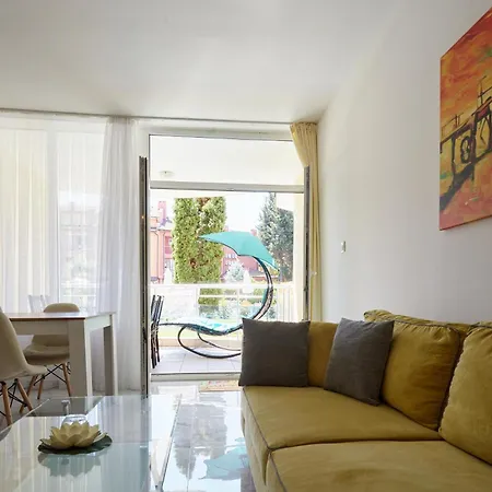 Luxury First Line With Pool By The Sea Apartman Neszebar