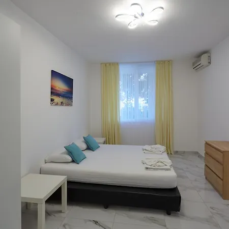 Apartman Luxury First Line With Pool By The Sea Neszebar
