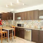 Luxury First Line With Pool By The Sea Апартамент Несебър