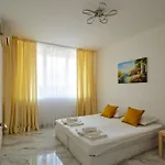 Апартамент Luxury First Line With Pool By The Sea Несебър