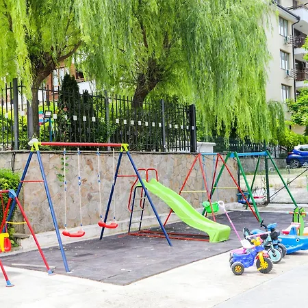 Διαμέρισμα Luxury First Line With Pool By The Sea Νεσέμπαρ