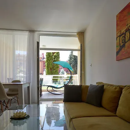 Luxury First Line With Pool By The Sea Nessebar