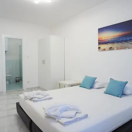 Luxury First Line With Pool By The Sea Διαμέρισμα Νεσέμπαρ