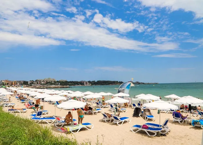 Luxury First Line With Pool By The Sea Nesebar