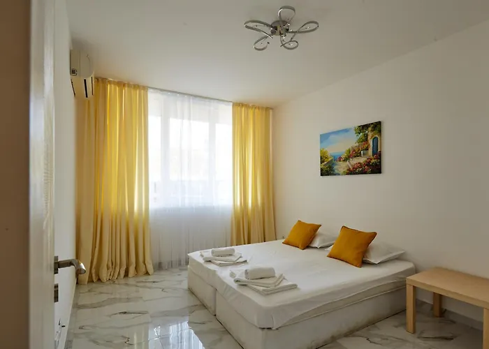 Apartment Luxury First Line With Pool By The Sea Nesebar