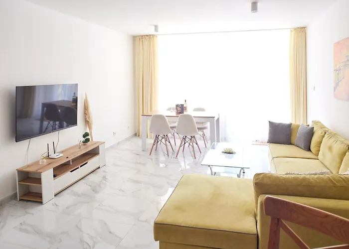 Apartment Luxury First Line With Pool By The Sea Nesebar