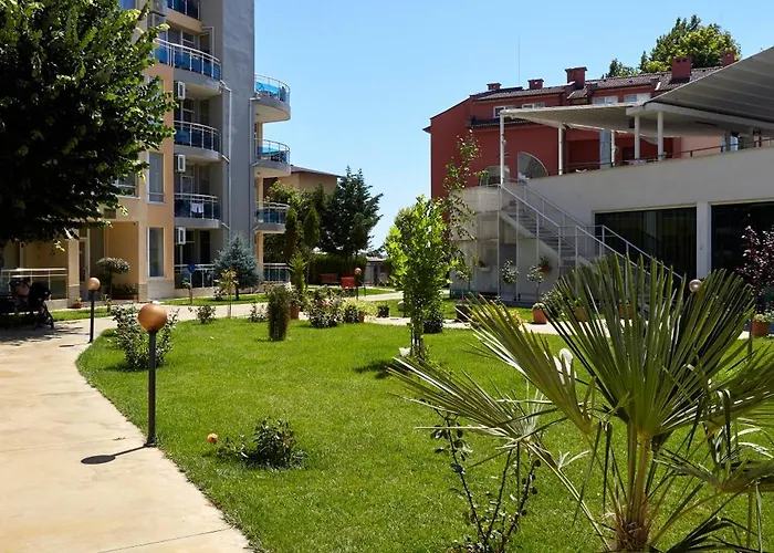 Luxury First Line With Pool By The Sea Apartment Nesebar