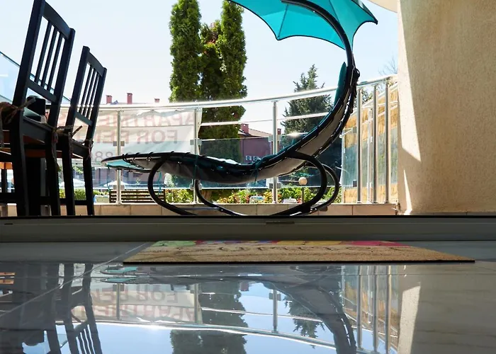 Luxury First Line With Pool By The Sea Apartment