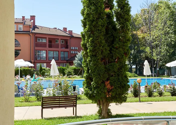 Luxury First Line With Pool By The Sea *